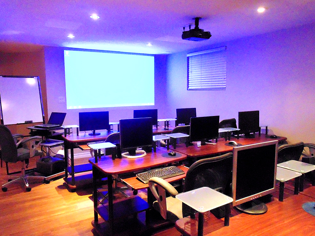 Our Modern Classroom - Ezee Computer Training - We make it ...